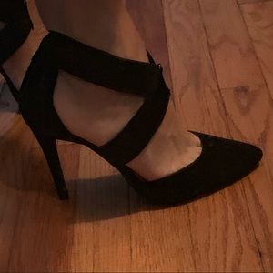 Black Jessica Simpson crossover strap heels